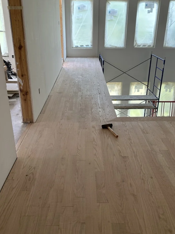 Laminate Floor Installation g